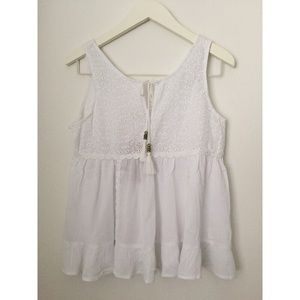 NWT_White Eyelet Lace Tank Top